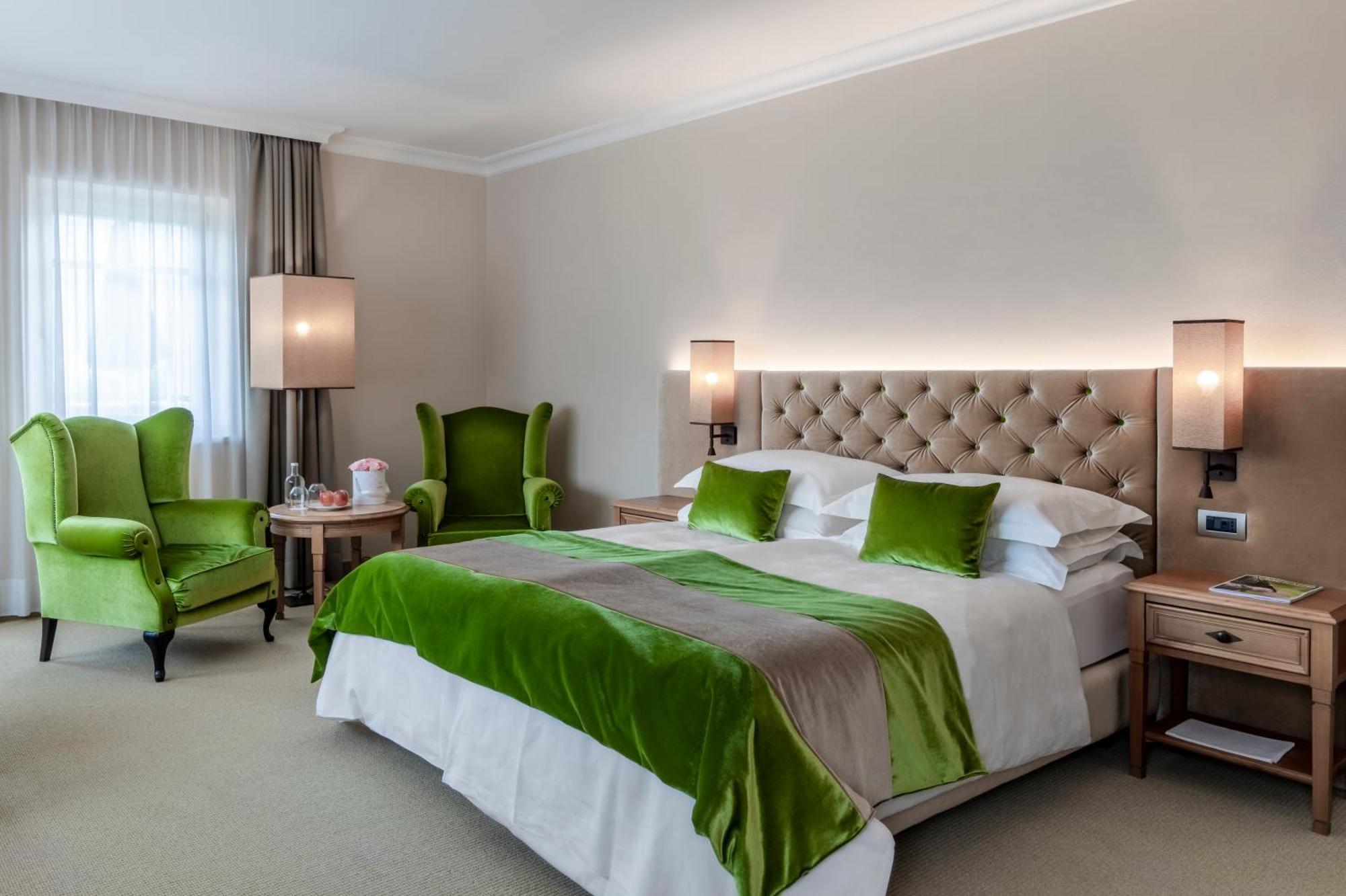 Hotel Pienzenau Am Schlosspark Merano Luaran gambar