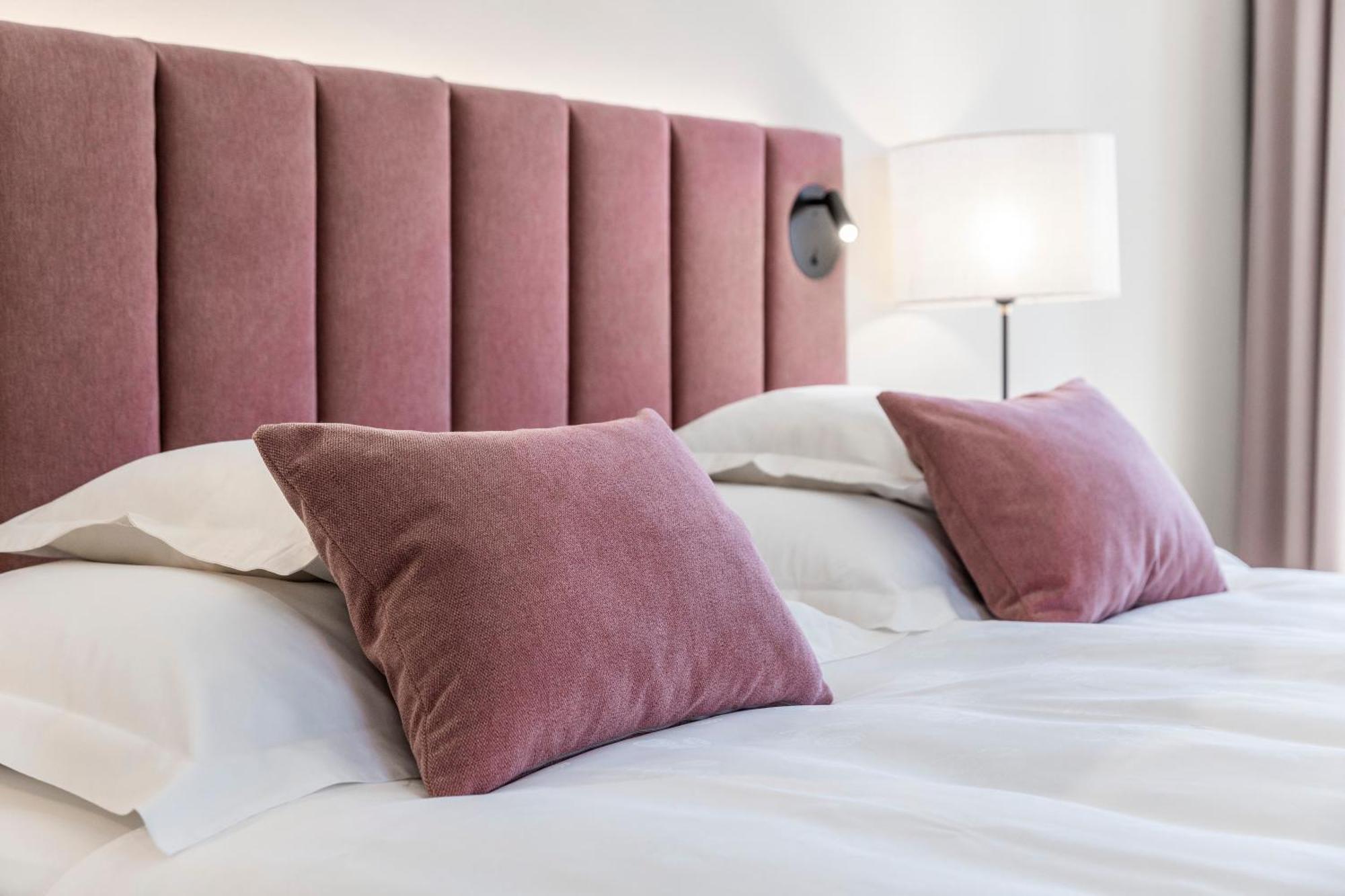 Hotel Pienzenau Am Schlosspark Merano Bilik gambar