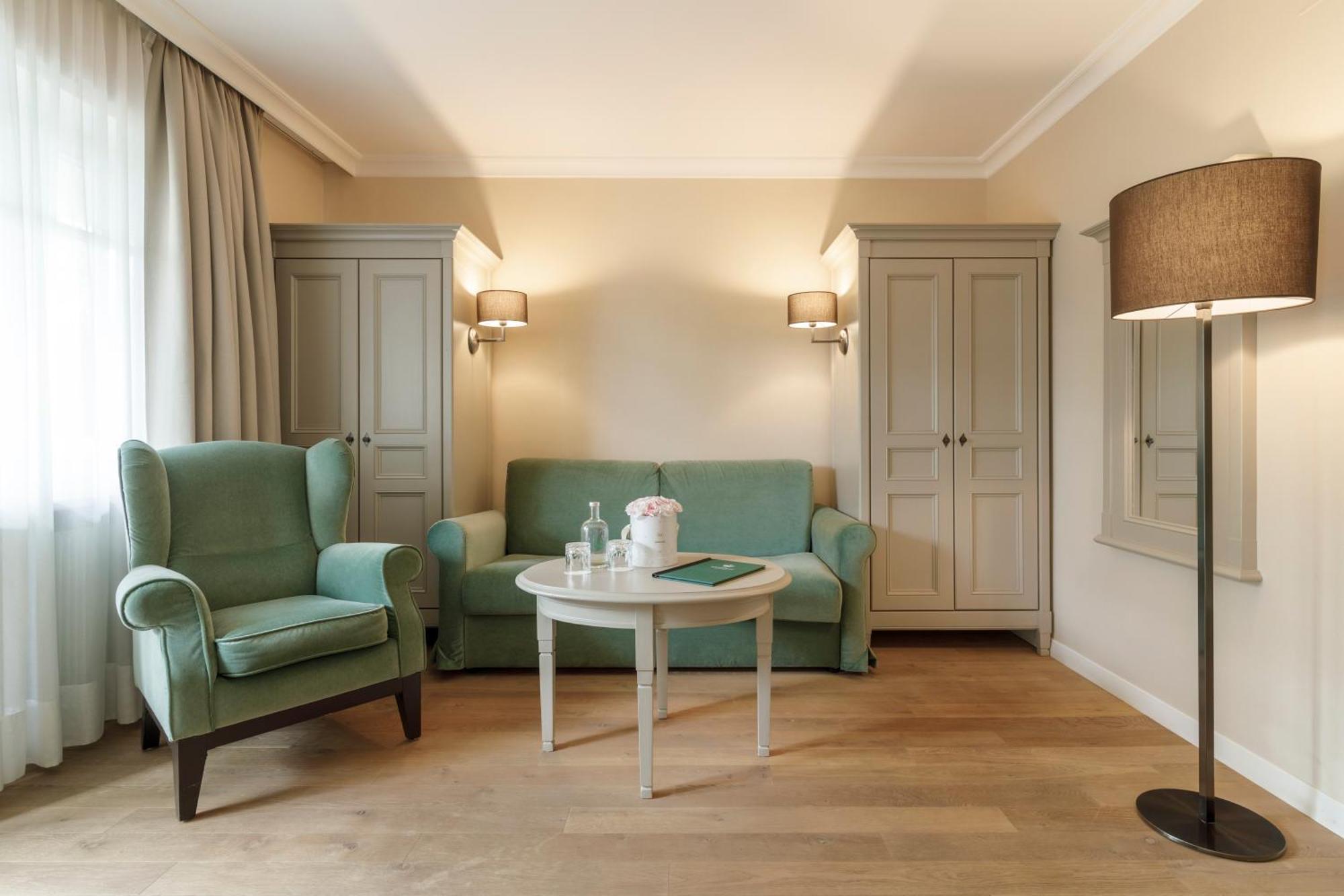 Hotel Pienzenau Am Schlosspark Merano Luaran gambar