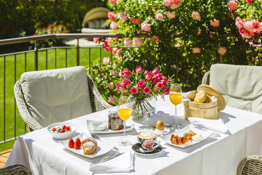 Hotel Pienzenau Am Schlosspark Merano Luaran gambar