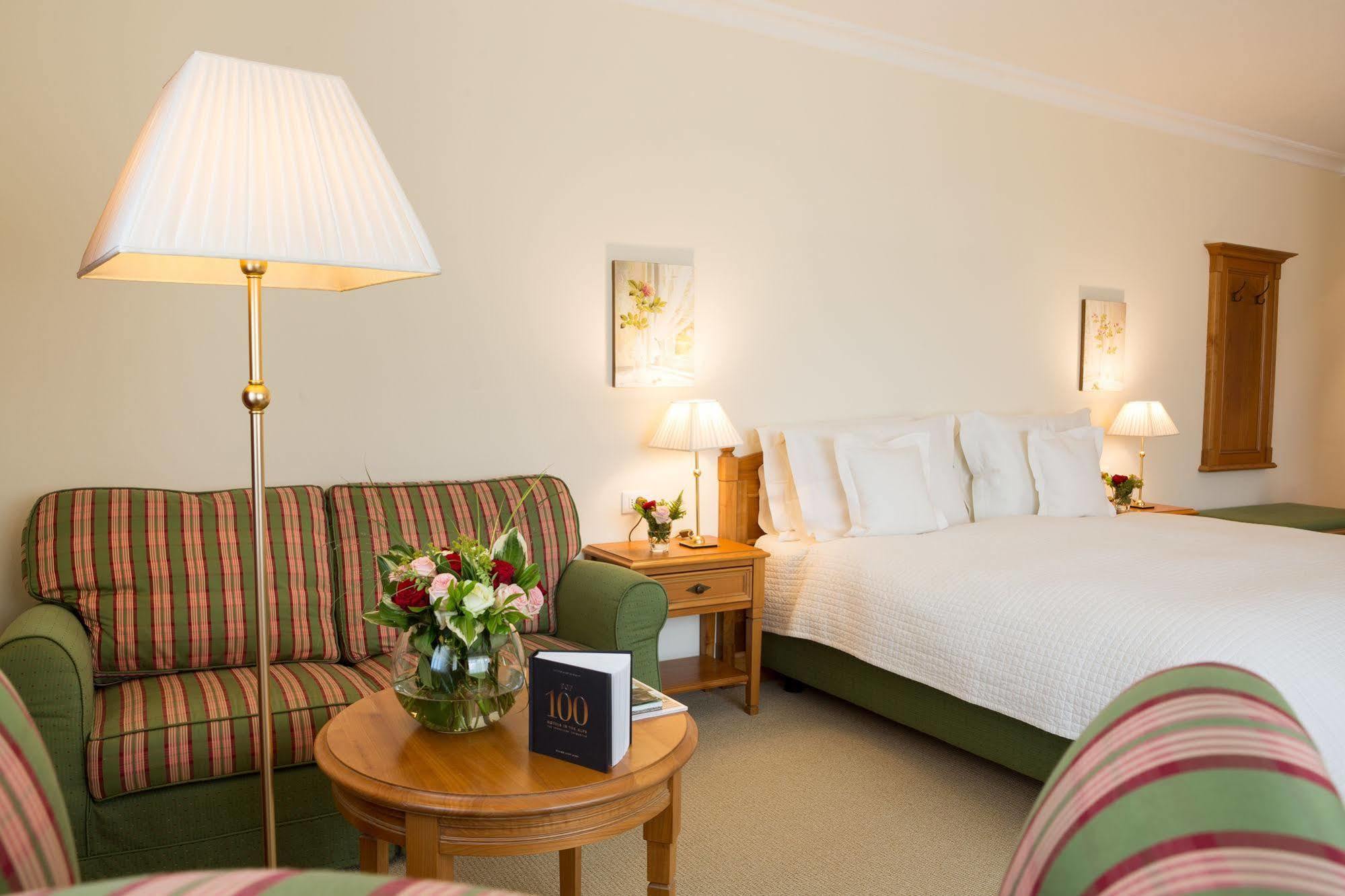 Hotel Pienzenau Am Schlosspark Merano Luaran gambar