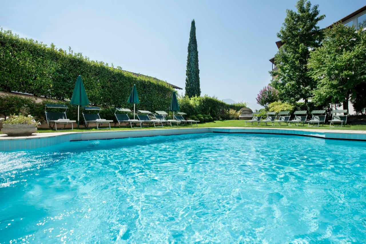 Hotel Pienzenau Am Schlosspark Merano Luaran gambar